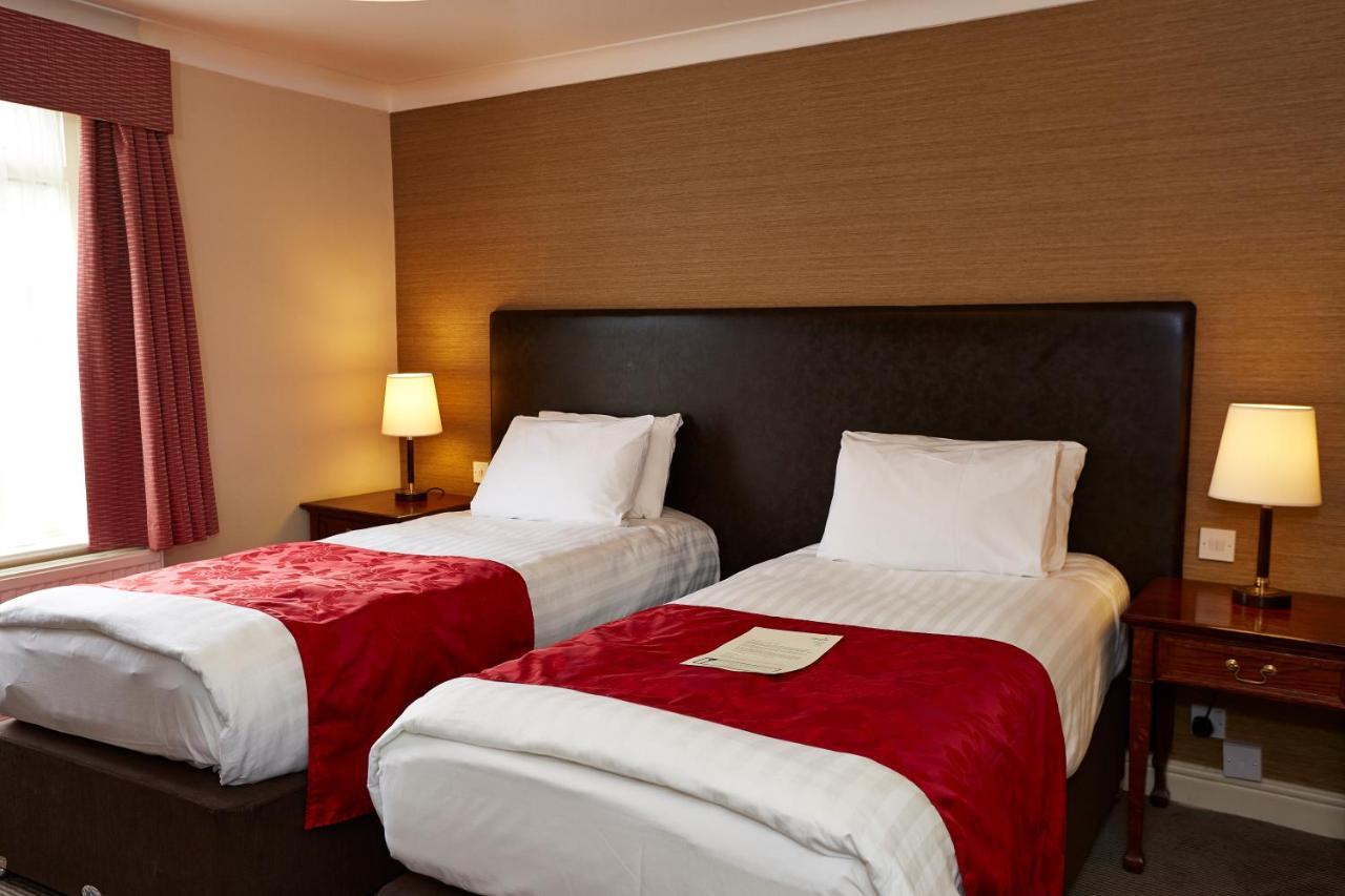 Red Lion By Greene King Hotel 3*